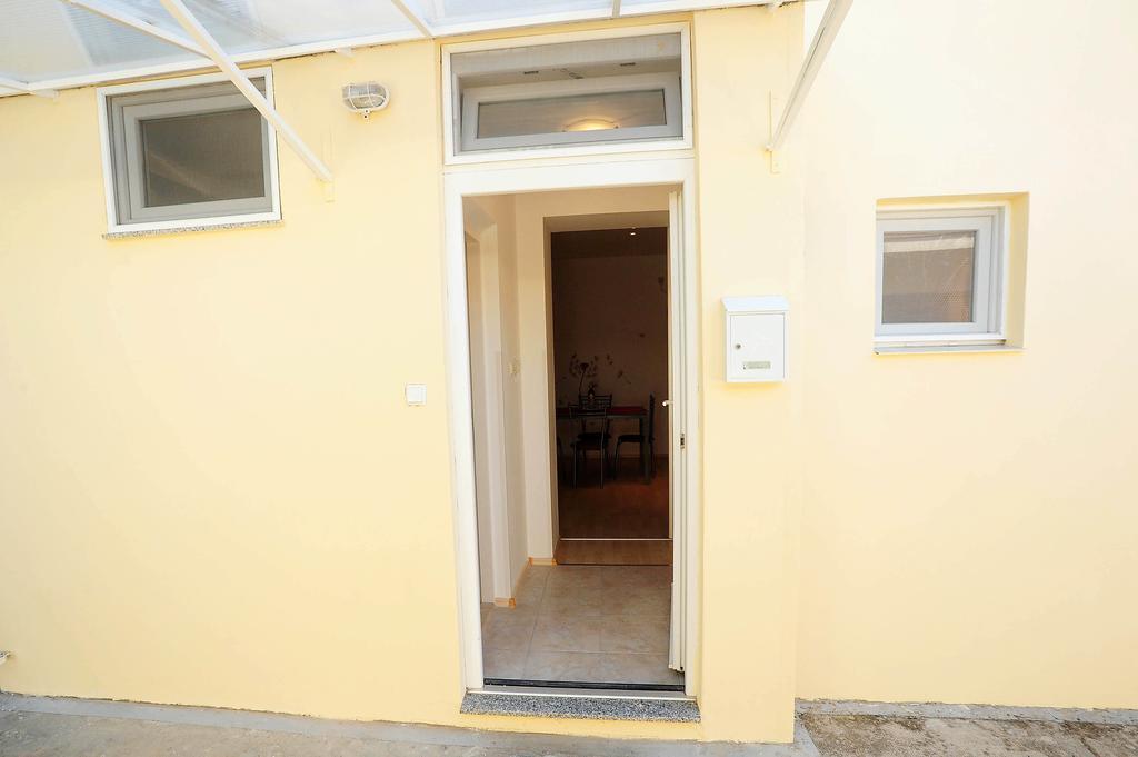 Apartment Mile Задар Екстериор снимка