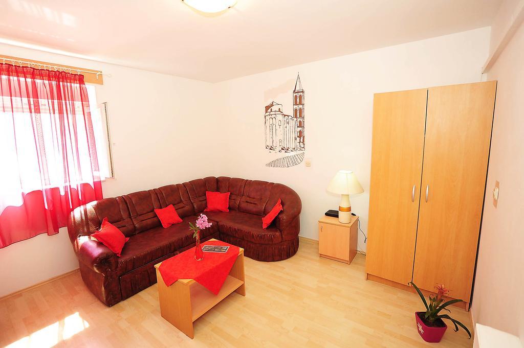 Apartment Mile Задар Екстериор снимка
